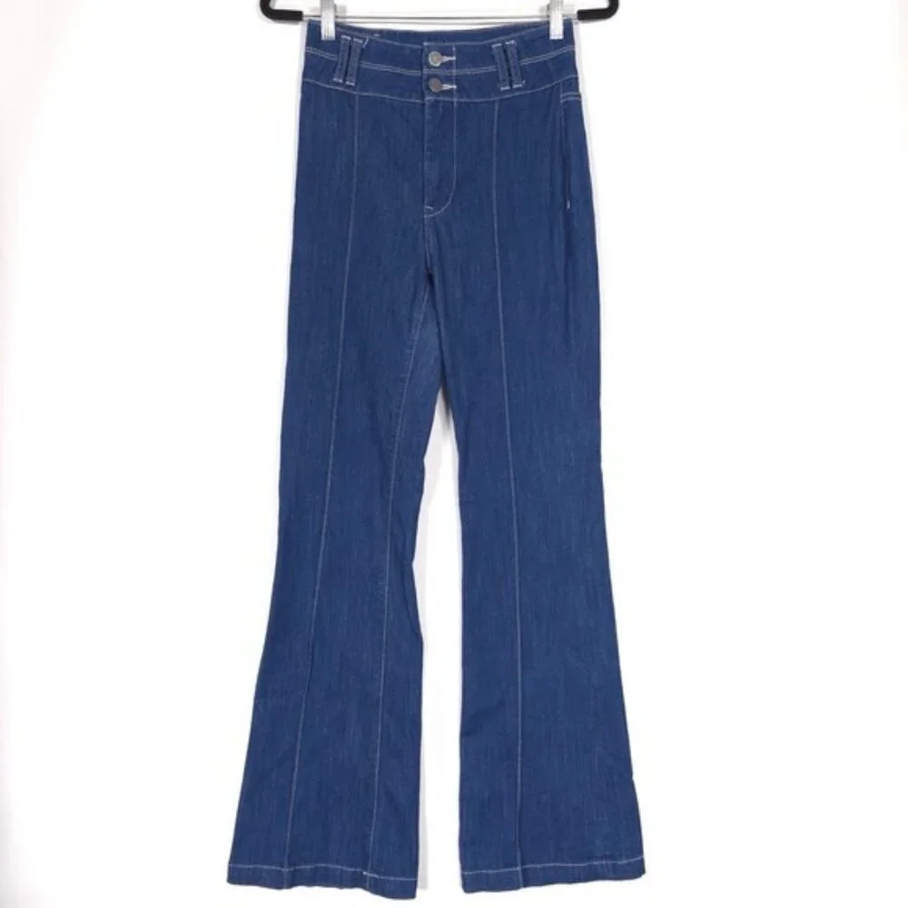 BCBG MAXAZRIA Pintuck High Rise Flare Jeans Size 25 Rinse Wash‎